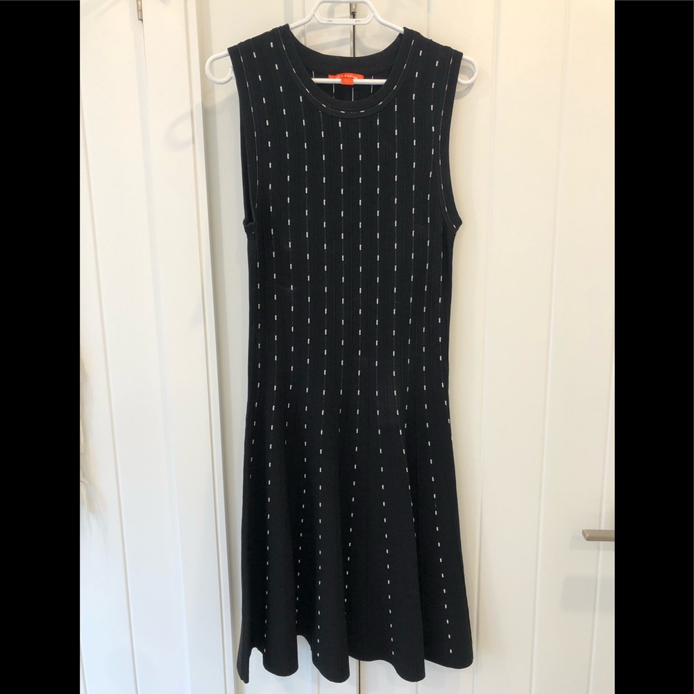 Flattering A-line, knee length Joe Fresh dress